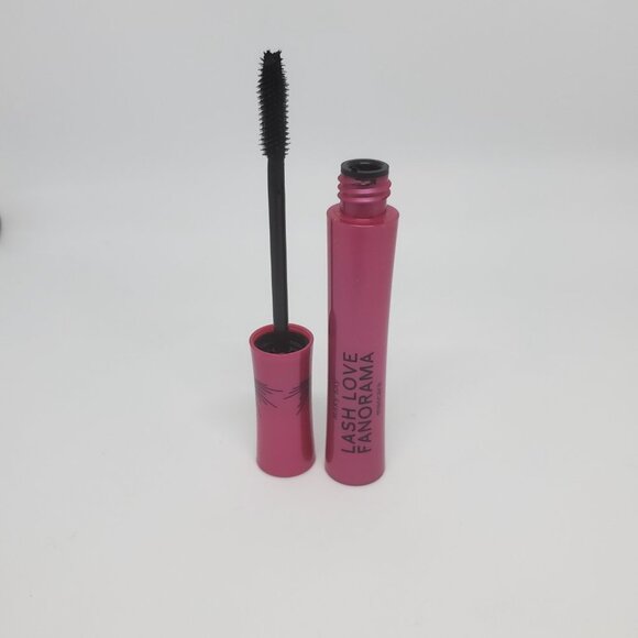 Lash Love Fanorama™ Mascara - Black - Picture 2 of 9